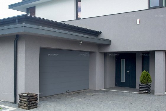 Секционные гаражные ворота Doorhan RSD01 BIW (2400х2000) - фото